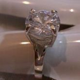 Anel solitario em prata com zirconia de 11 mm - P037